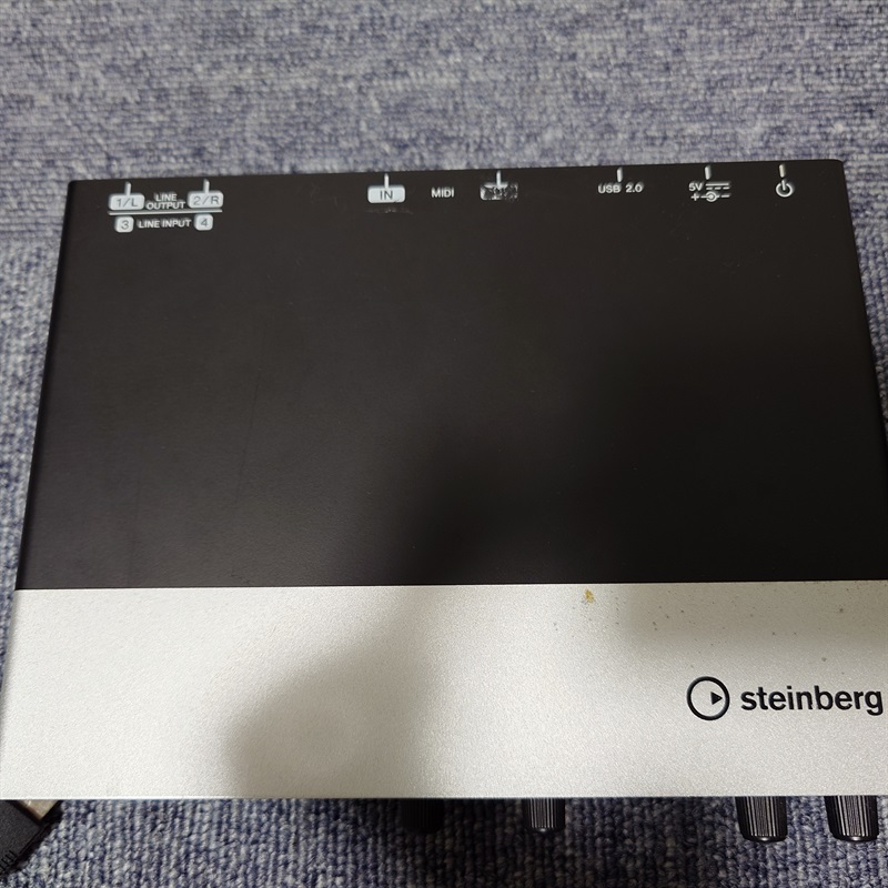 Steinberg UR242の画像